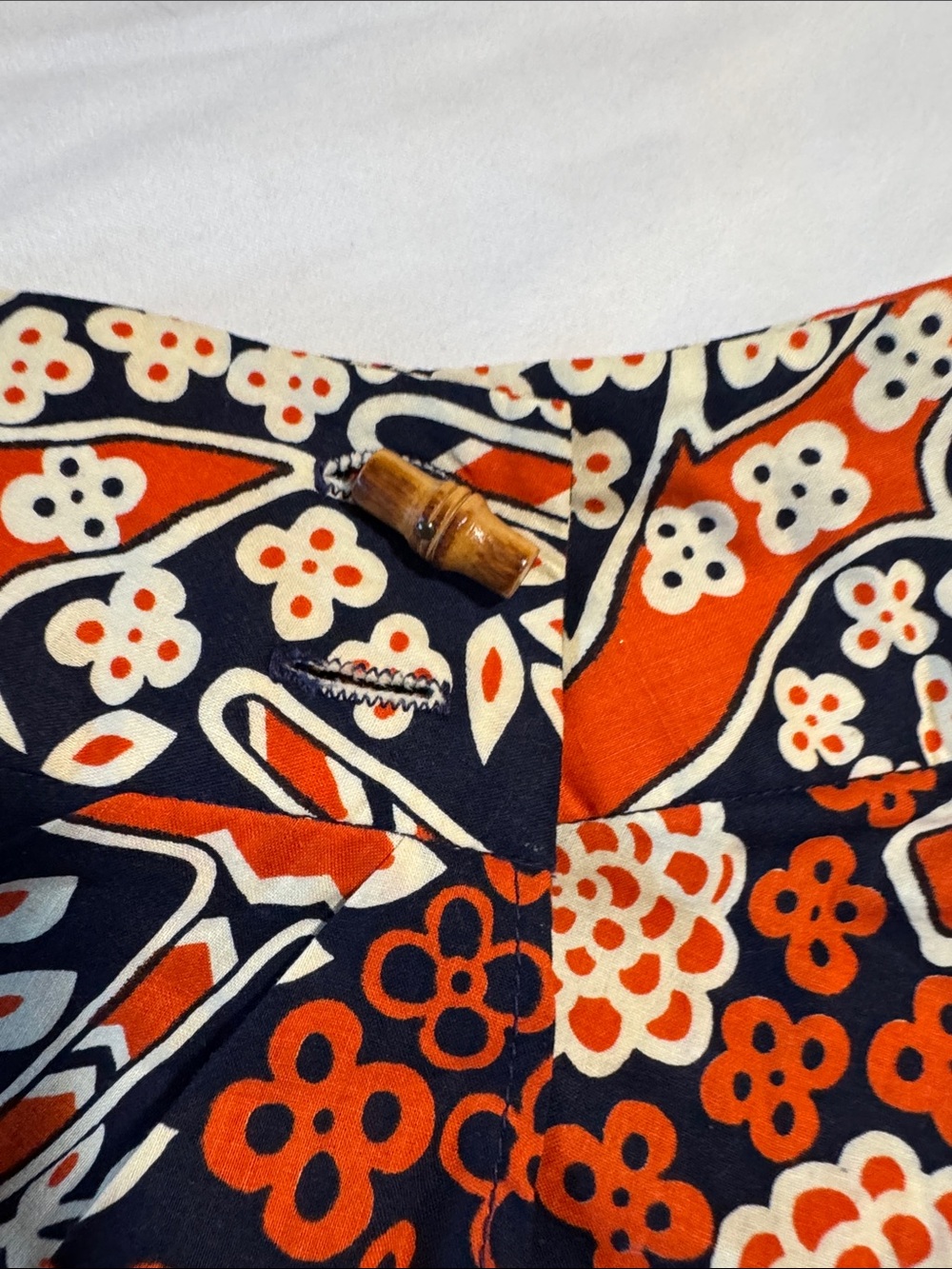Three-Piece vintage, 100% cotton Bikini Set with Skirt - Orange Navy White - Picture 3 of 9